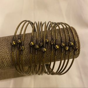 Premier Designs Slinkie bracelet